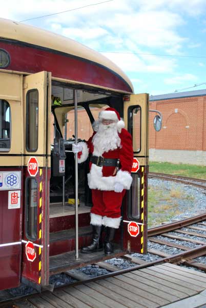 Santa Claus Washington DC at the National Capital Trolley Museum