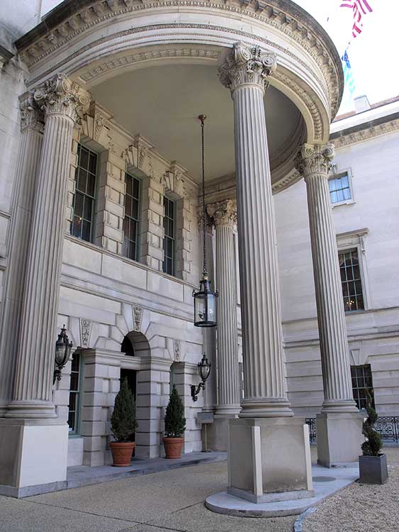 Anderson House headquarters of the American Revolution Institute