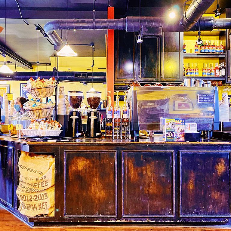 Aromas Coffee - Williamsburg Restaurants