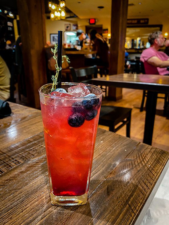 Williamsburg Restaurants - The Hounds Tale