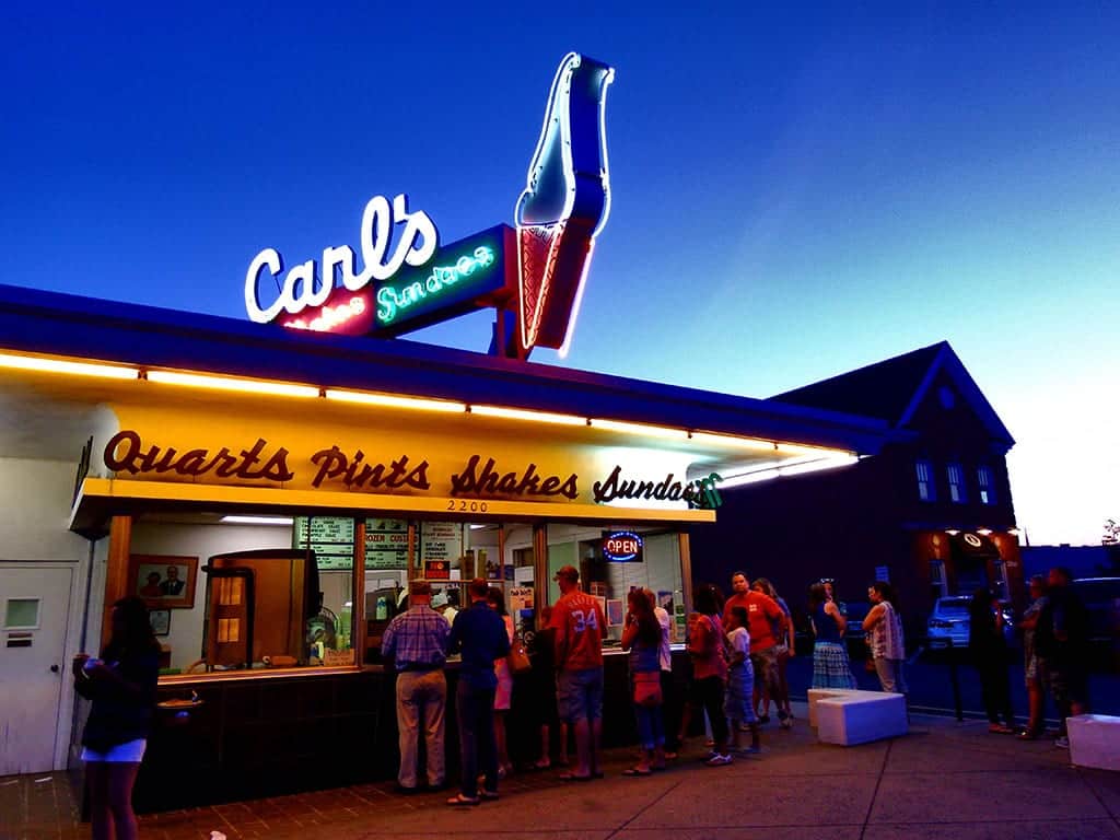 Ice cream in Fredericksburg VA at Carls