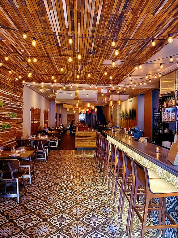 Sababa DC - Israeli restaurant in Washington DC