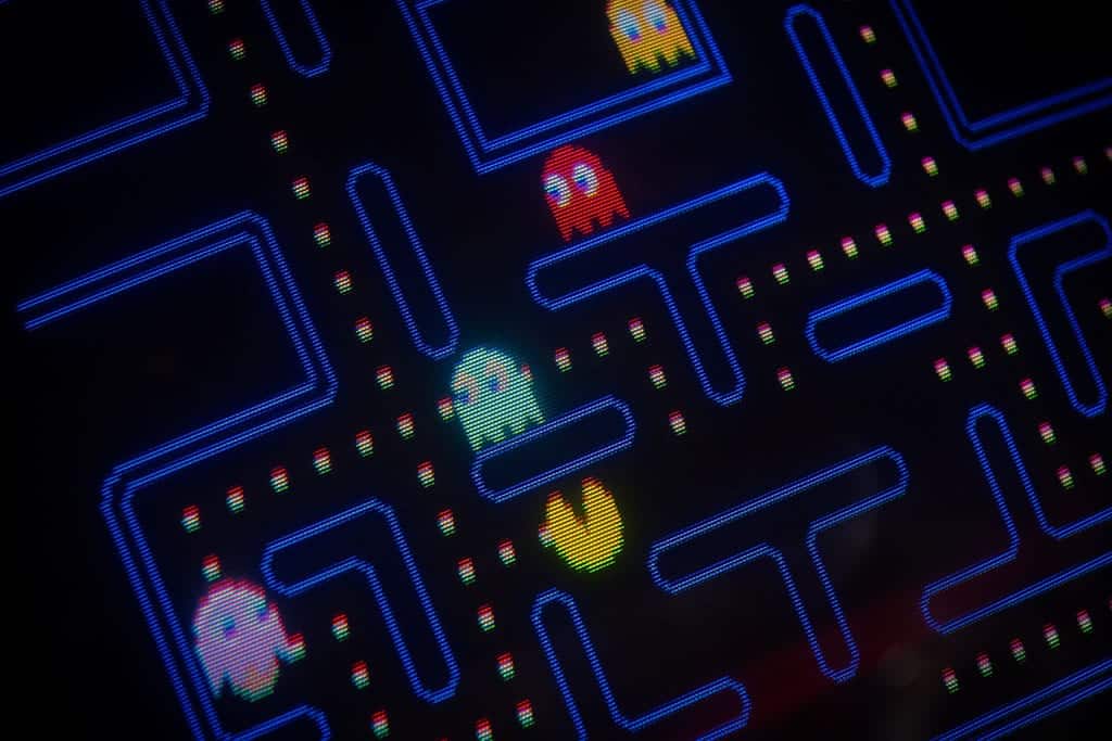 Washington DC Date night ideas at an arcade with Pac-Man video game
