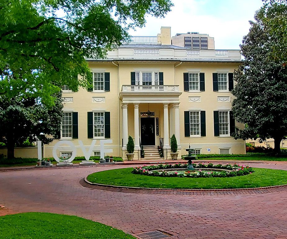 Virginia LOVE signs - Richmond VA