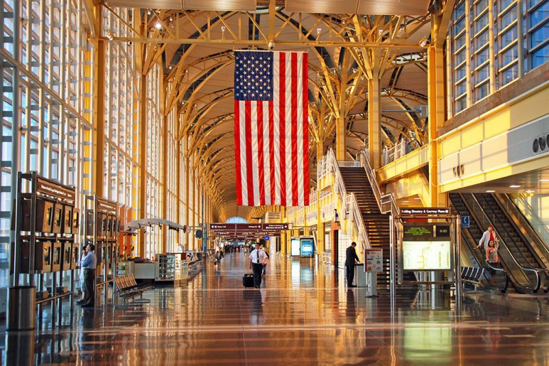 How to Navigate Your Trip from Reagan Airport to D.C.