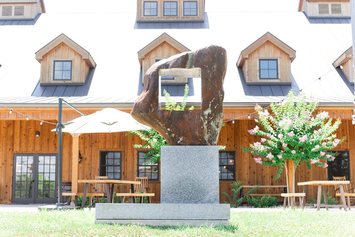 Mt Defiance Cidery Distillery in Middleburg VA